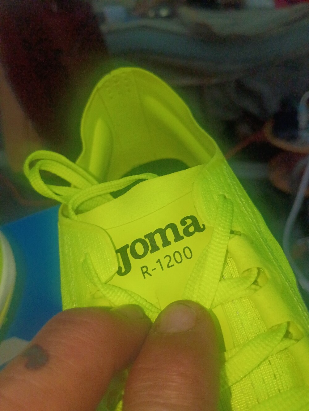 Joma R-1200 Men's Athletic Shoes in Neon Yellow
